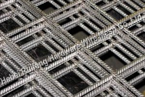 REINFORCING MESH
