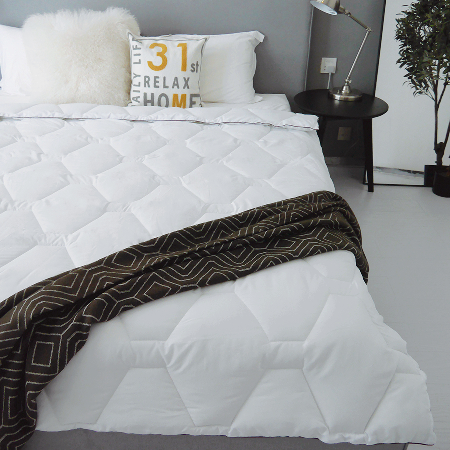 Antibacterial Sanitized Microfiber Polyester Duvet