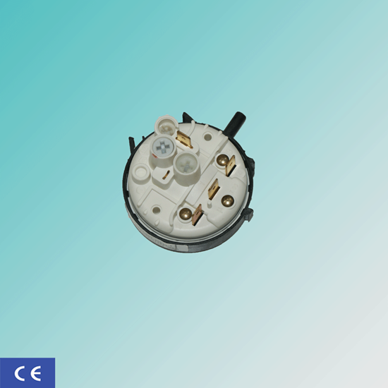 هیدروستات 4 فیش کوچک استوک