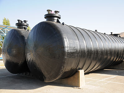 Oil derivatives storage tanks