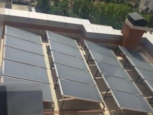 آبگرمکن خورشیدی عمومی تخت
