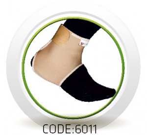 Simple neoprene ankle brace