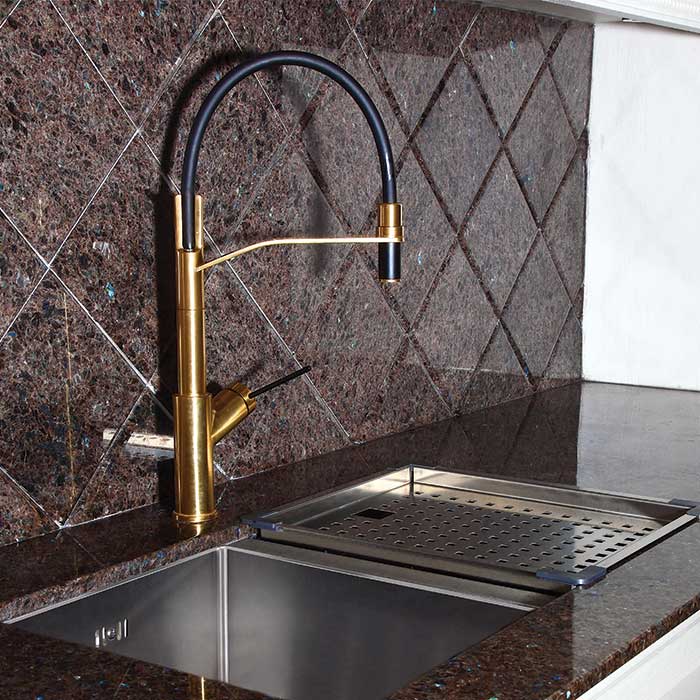 سنگ گرانیت قهوه ای آروین