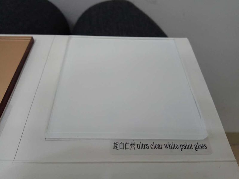 UltraClearWhitePaintGlass