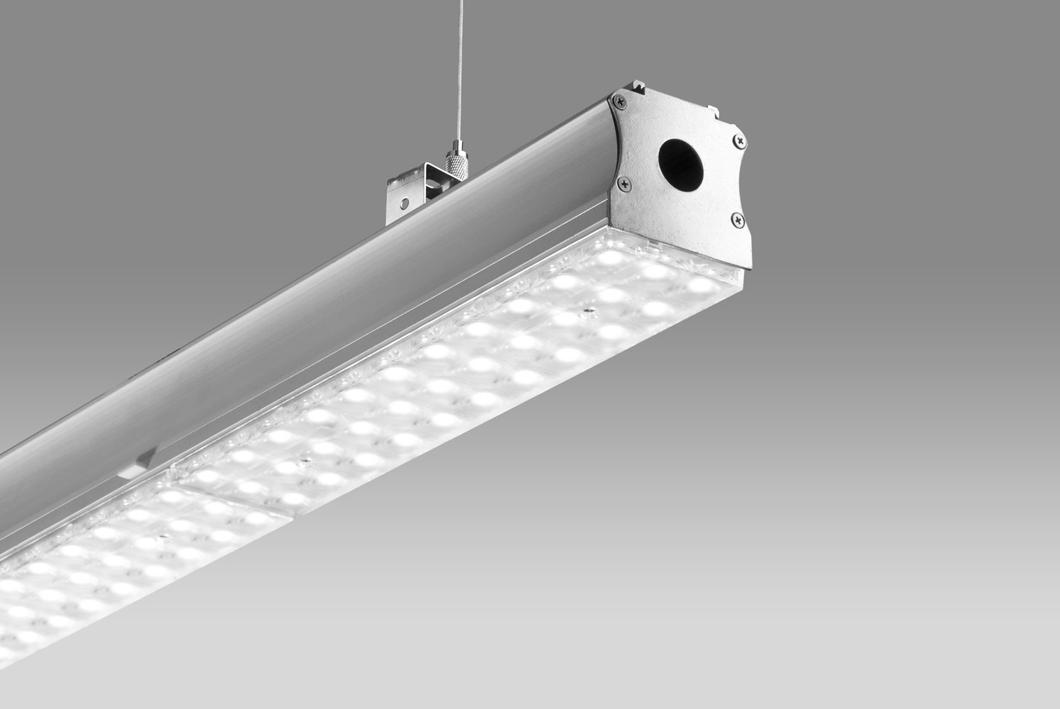 چراغ برایت آویز به همراه لنز 60 درجه