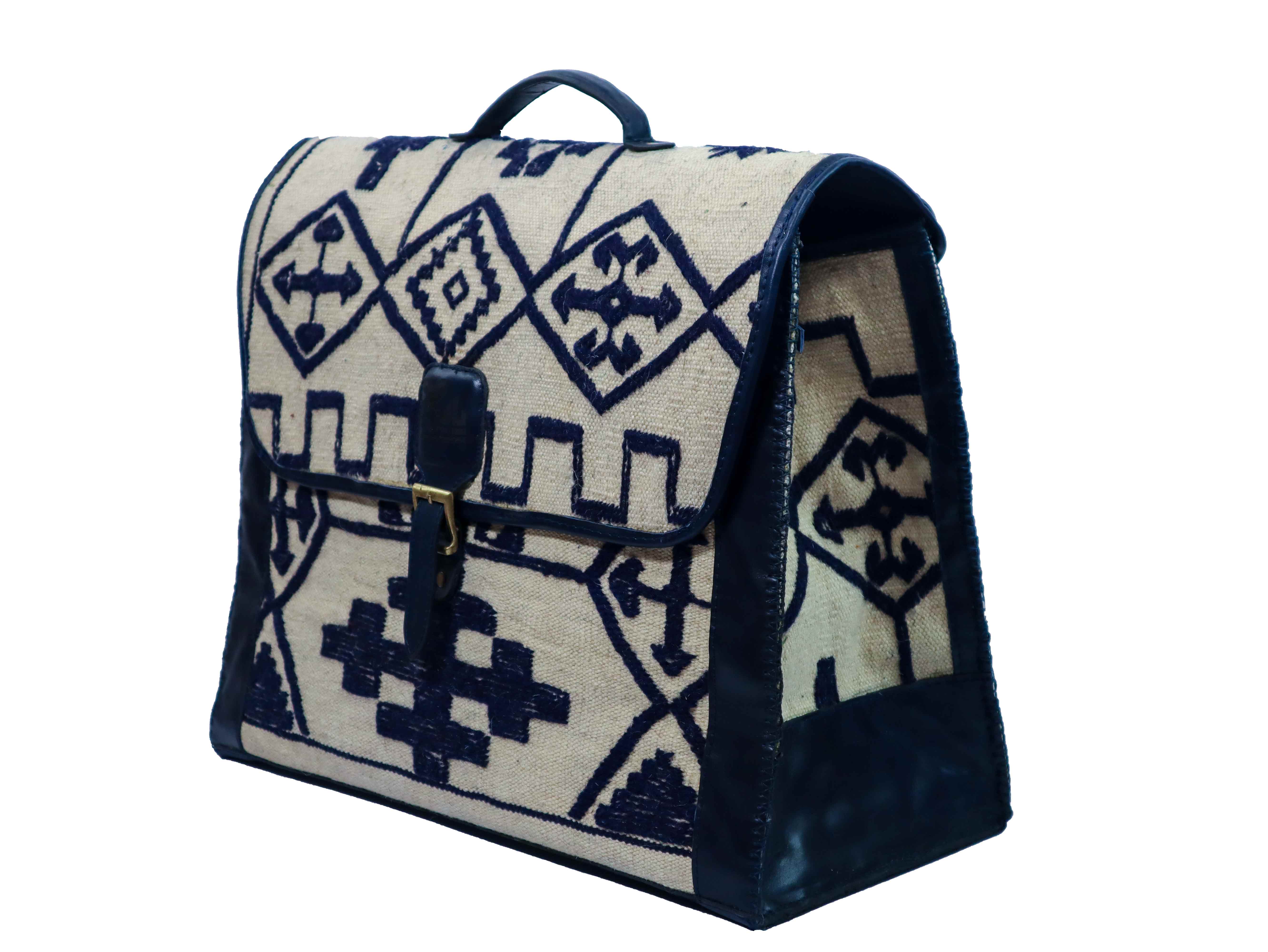 کیف چمدانی تلفیق گلیم و چرم