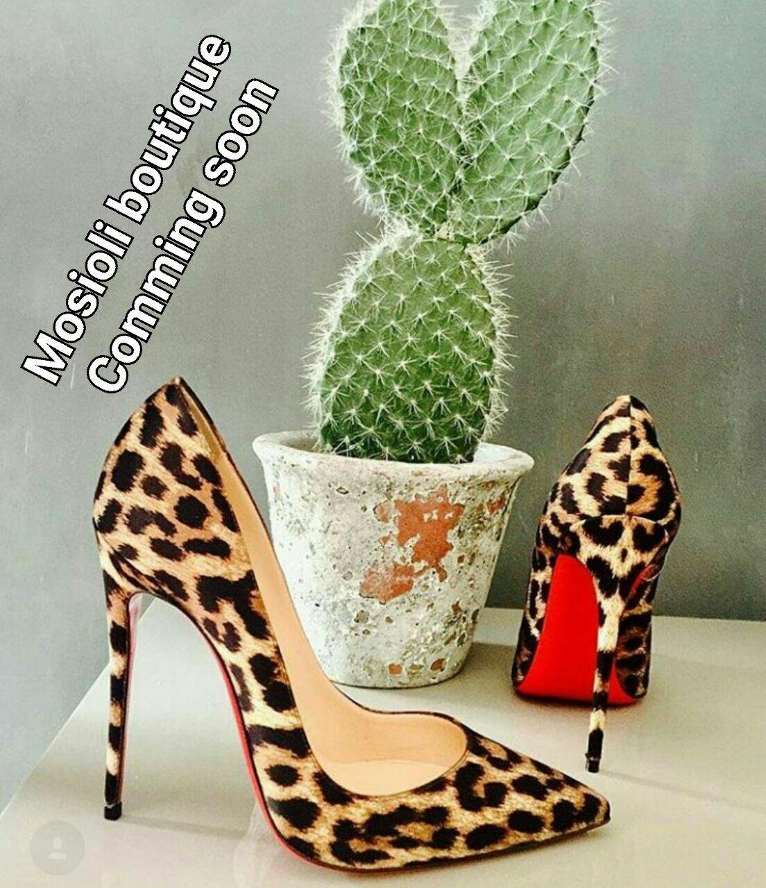 کفش پاشنه بلند زنانه