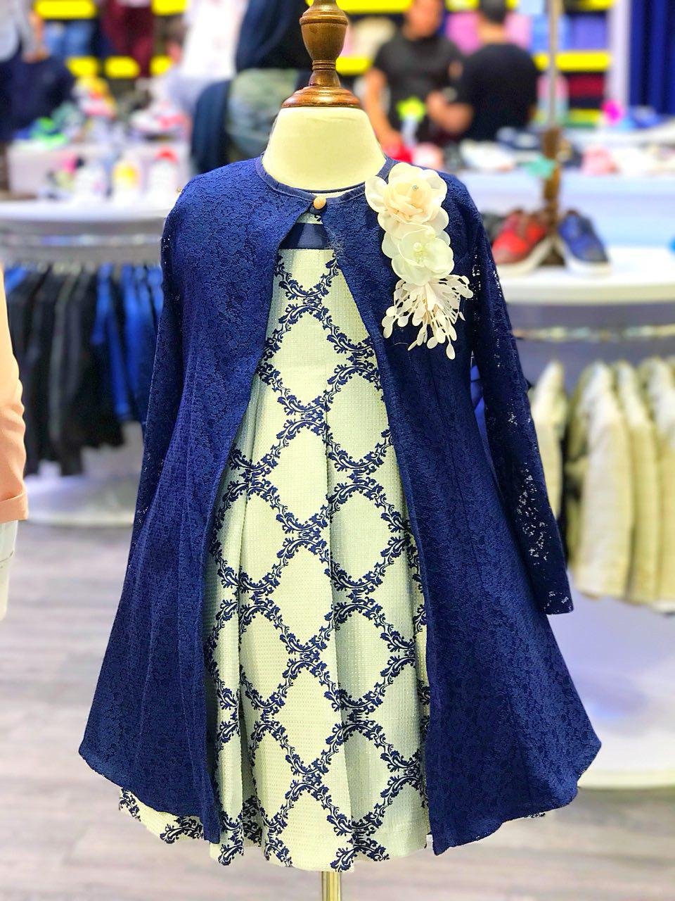 لباس بچگانه