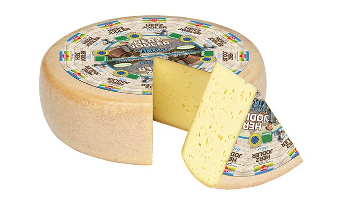 پنیر طبیعت یودل قلب ارگانیک