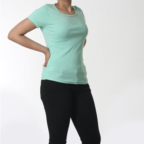 T-shirt round collar