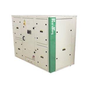 Water-cooled scroll chiller with a capacity of 27 to 308 kW