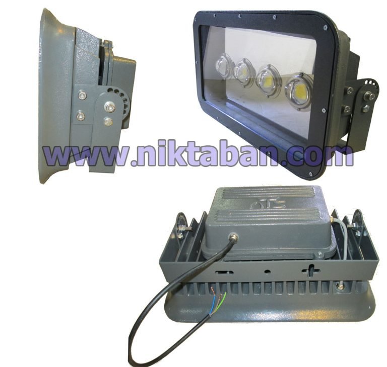 پروژکتور ۲۰۰ وات LED