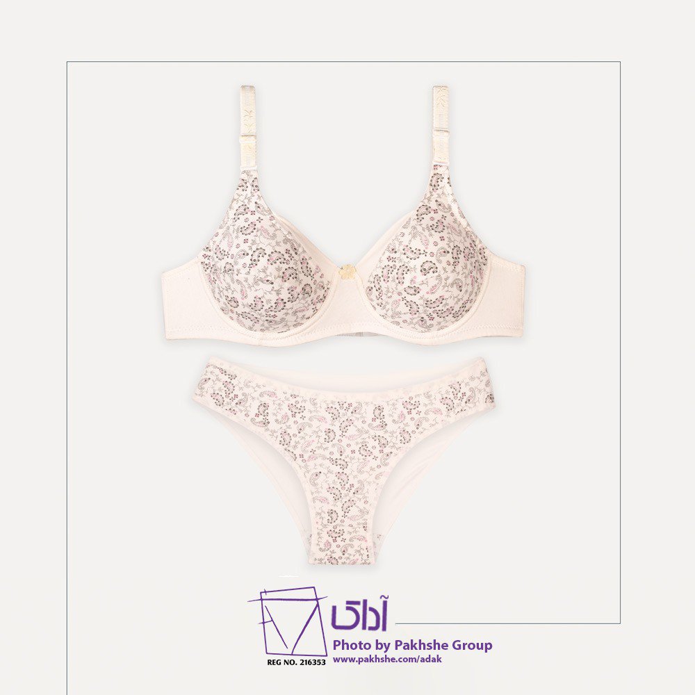 ست زنانه شورت و سوتین آداک