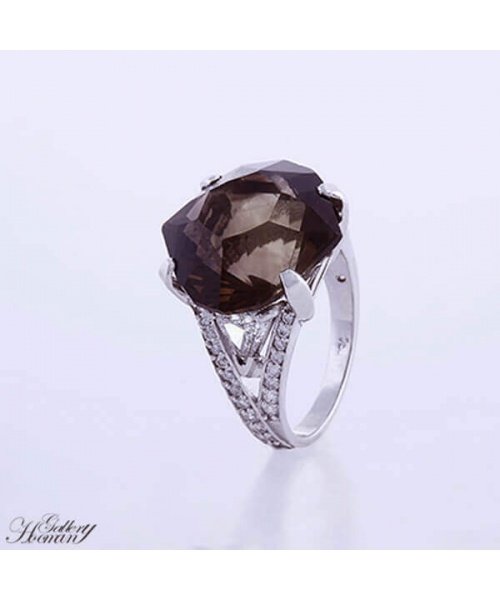 انگشتر طلا با کورتز دودی