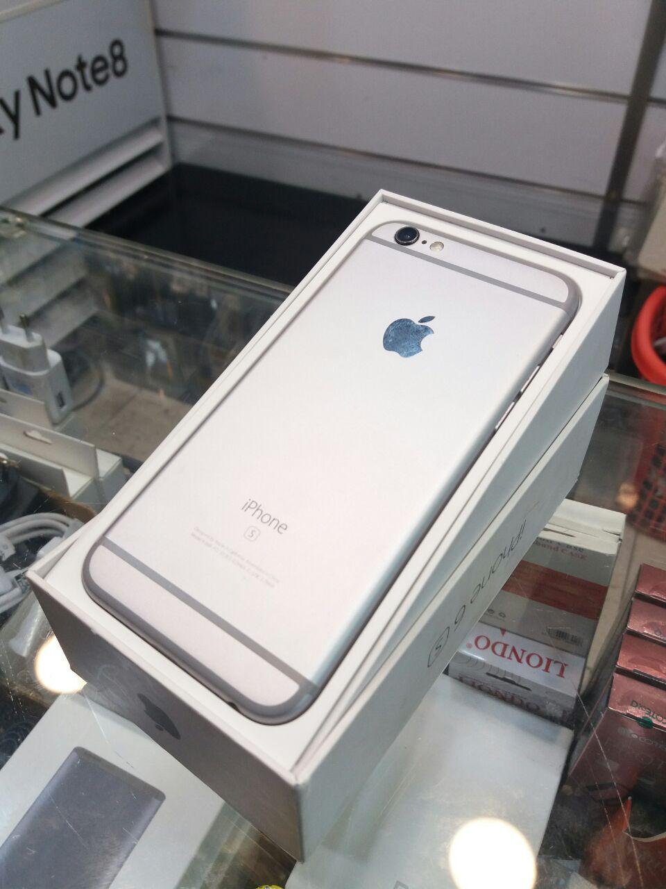 آیفون 6s 