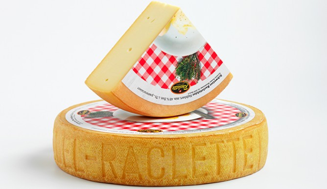 پنیر راکلت سوئیسی