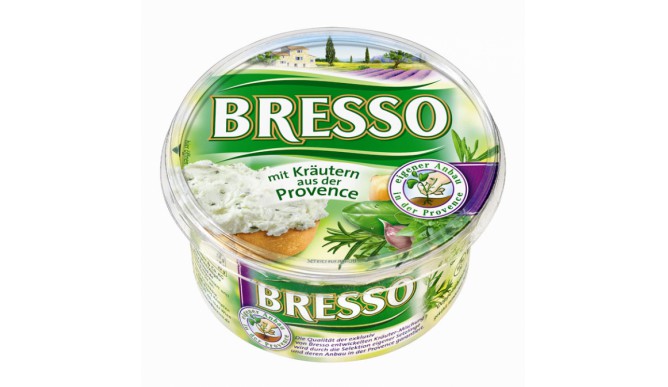 Bresso cream cheese preparation with herbs from Provence
