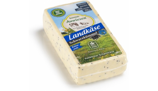 Innstolz Auwiesen country cheese, black cumin, 1/1 bread, approx. 1.8kg, without genetic engineering