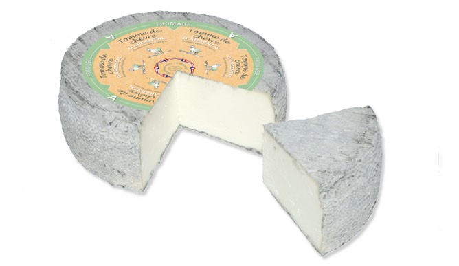 tomme Goat d'Argental with ash