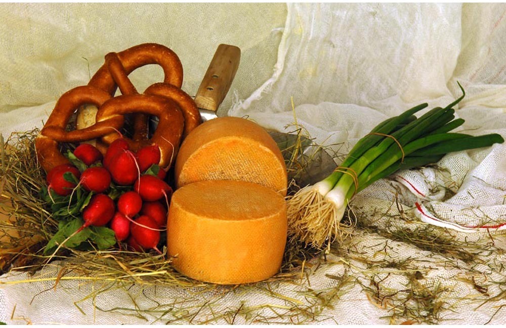 Rutzhofer Balzenbergli - whole wheels approx. 1000g/100g