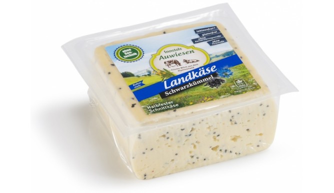 Innstolz Auwiesen country cheese, black cumin, 1/2 bread approx. 0.9kg, without genetic engineering