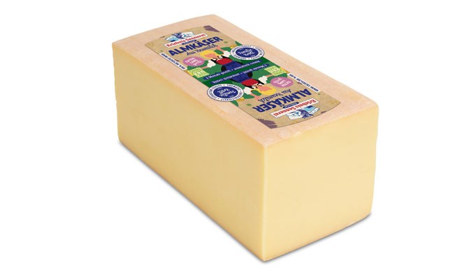 Zillertaler Alm cheesemaker 6 months