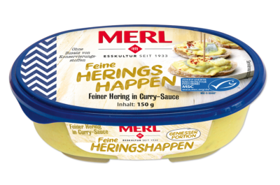 Herring bites curry cream