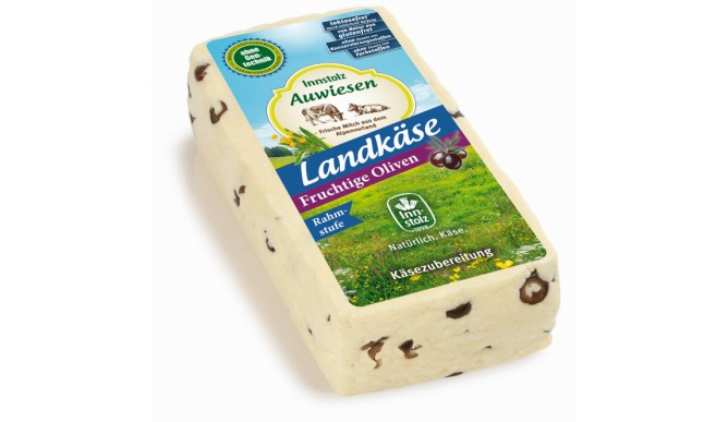 Innstolz Auwiesen country cheese, fruity olives, 1/1 bread approx. 1.8kg, without genetic engineering