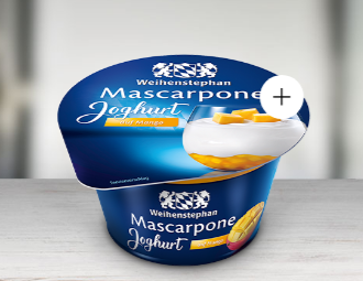 Mascarpone yoghurt on mango