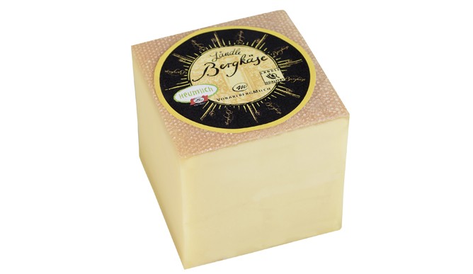 country Mountain cheese cube