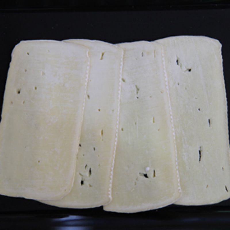 Frozen/ IQF Brie 50% in slices 15g