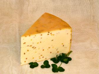Diepolz fenugreek cheese