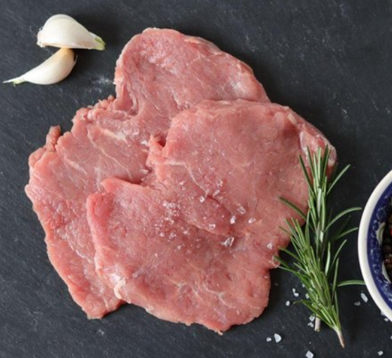 Schnitzel from organic young cattle